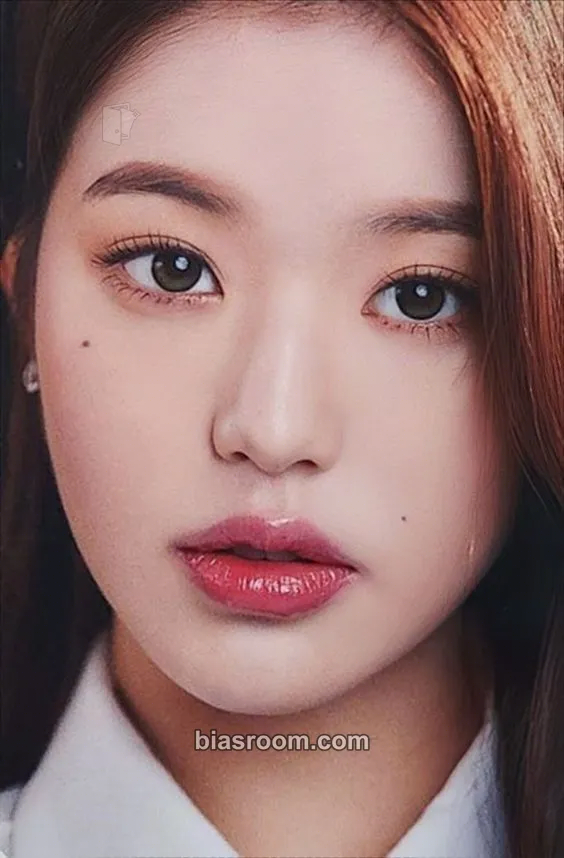 Wonyoung Wonyoung x Hapa Kristin Photocard - IVE - IVE K-pop photocard