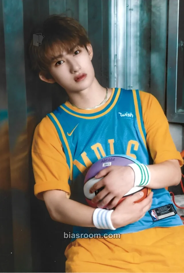 TOZ - Other season's greetings merch photocard photo set