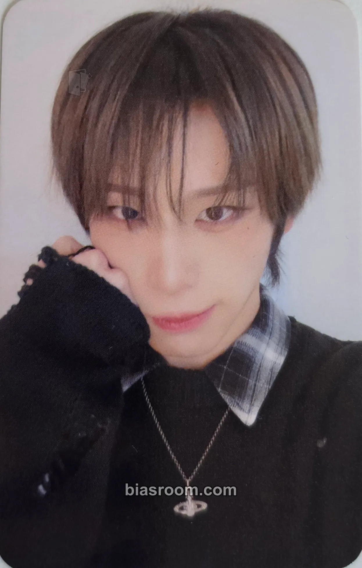 Haru UXLXVE Photocard - XLOV - XLOV K-pop photocard
