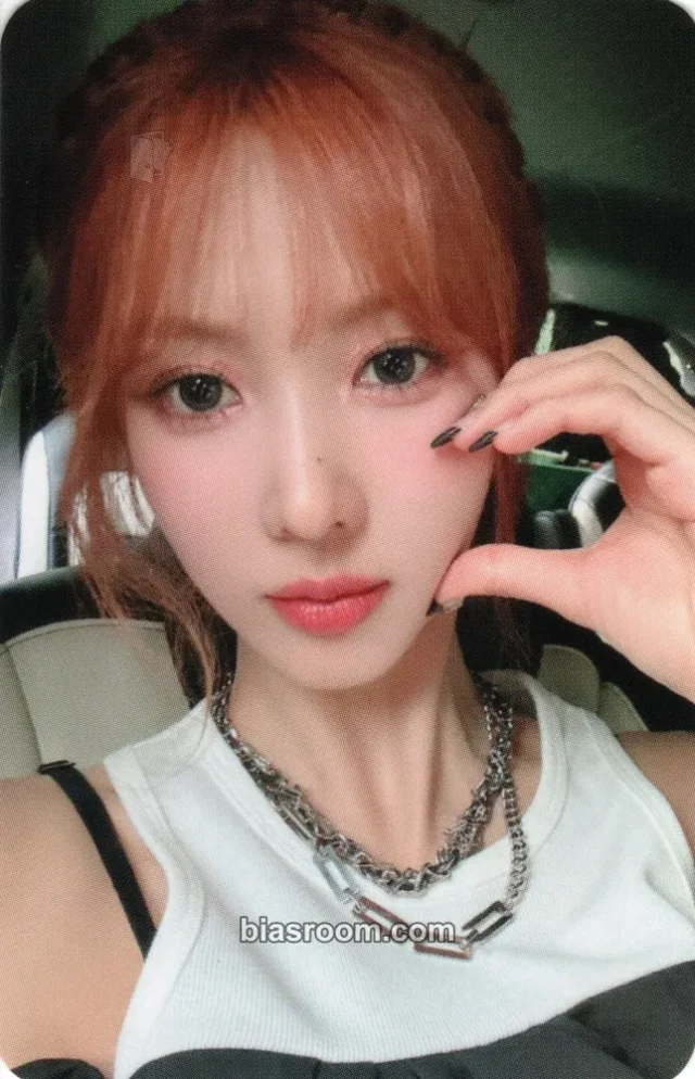 Dreamcatcher - Yoohyeon - VirtuouS Album makestar lucky draw version 1