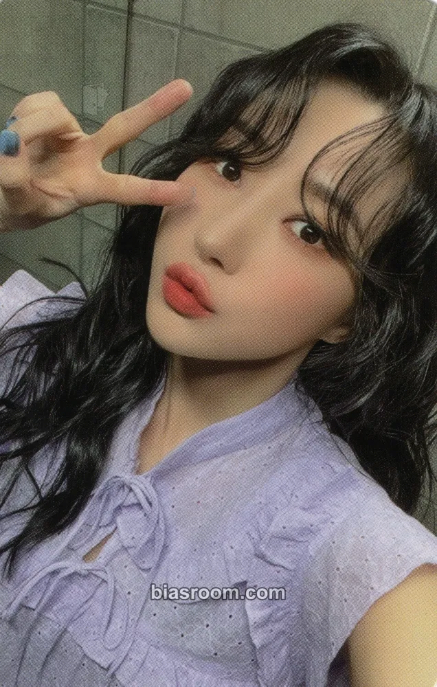 SuA The Star Magazine Photocard - Dreamcatcher - Dreamcatcher K-pop photocard