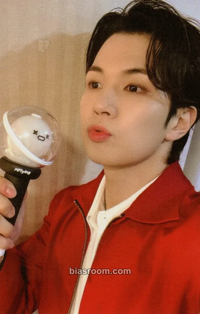 N.Flying - Hweseung - Official Lightstick V2 Other lightstick merch photocard