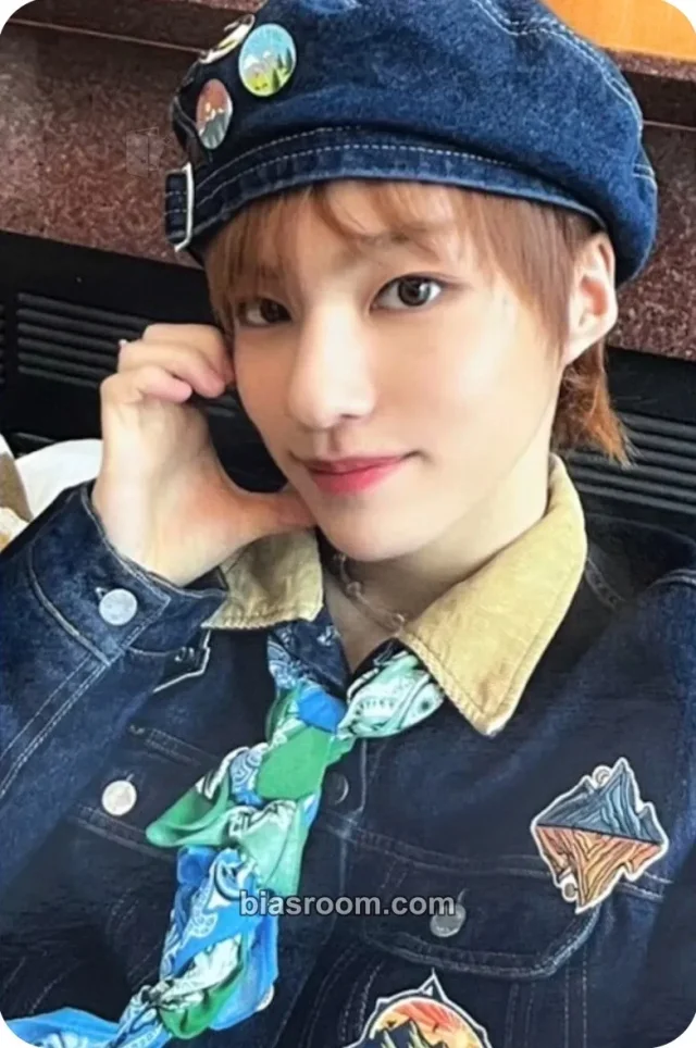 TOZ - TO my new friends Album blue version album photocard