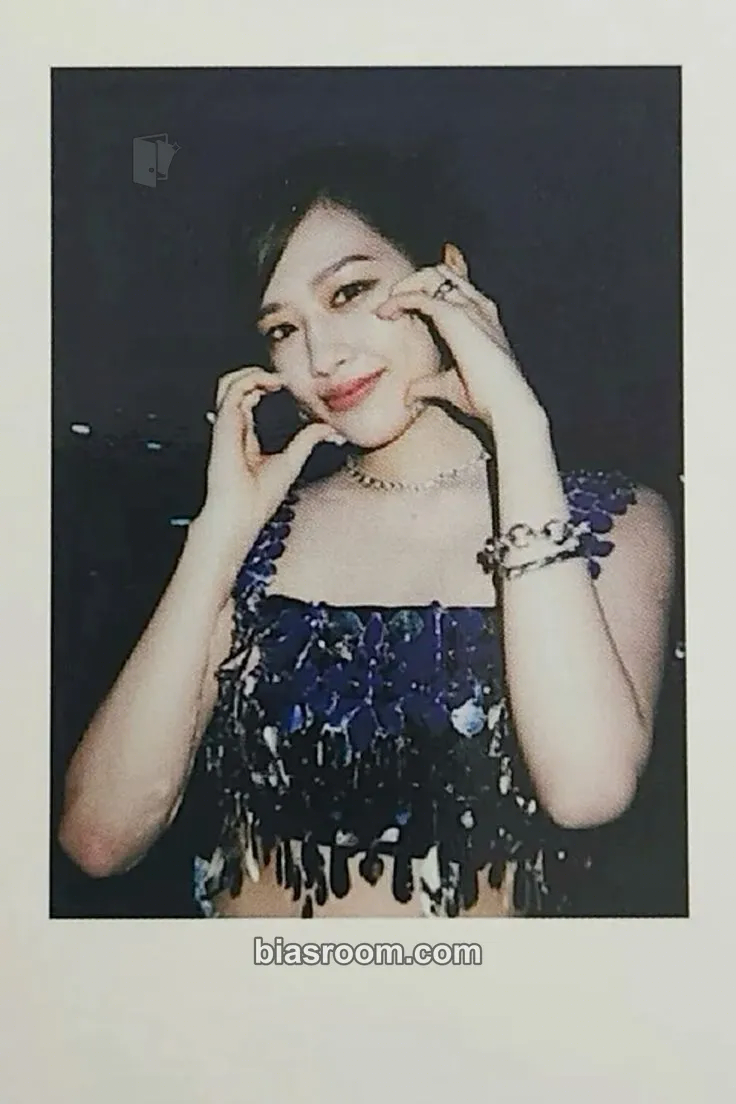 Yujin After LIKE Photocard - IVE - IVE K-pop photocard