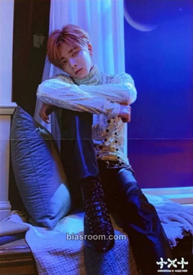 TOMORROW X TOGETHER - The Name Chapter: Temptation Album album inclusion mini poster lullaby version