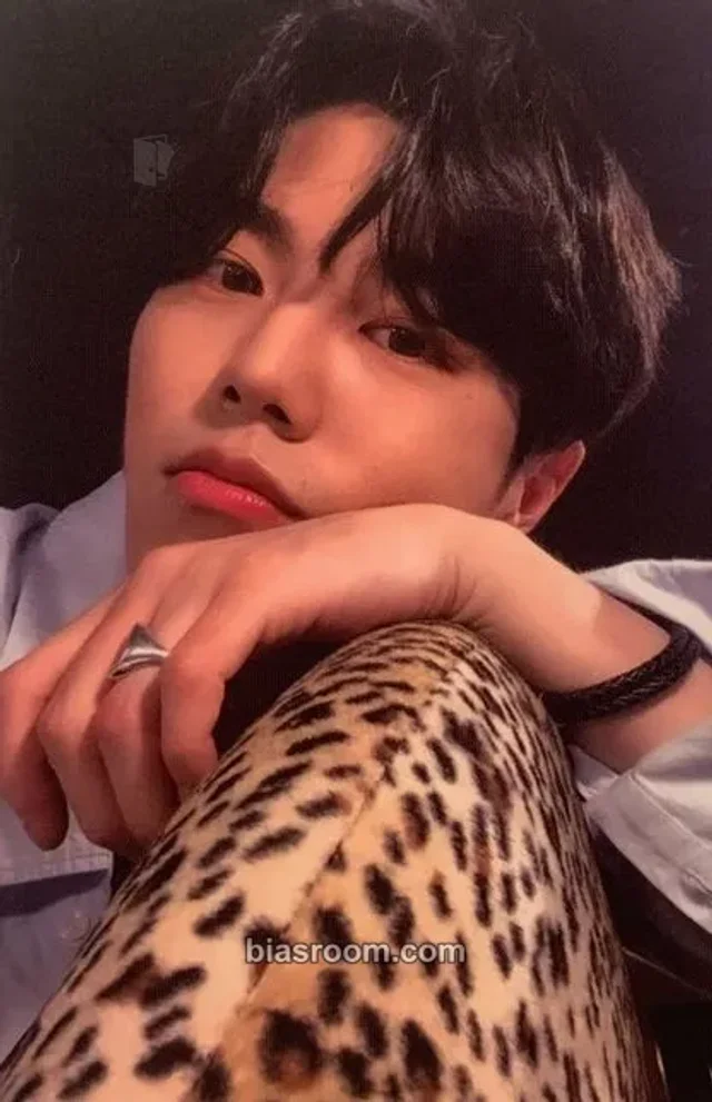 The Rose - Taegyeom - Red Album album photocard
