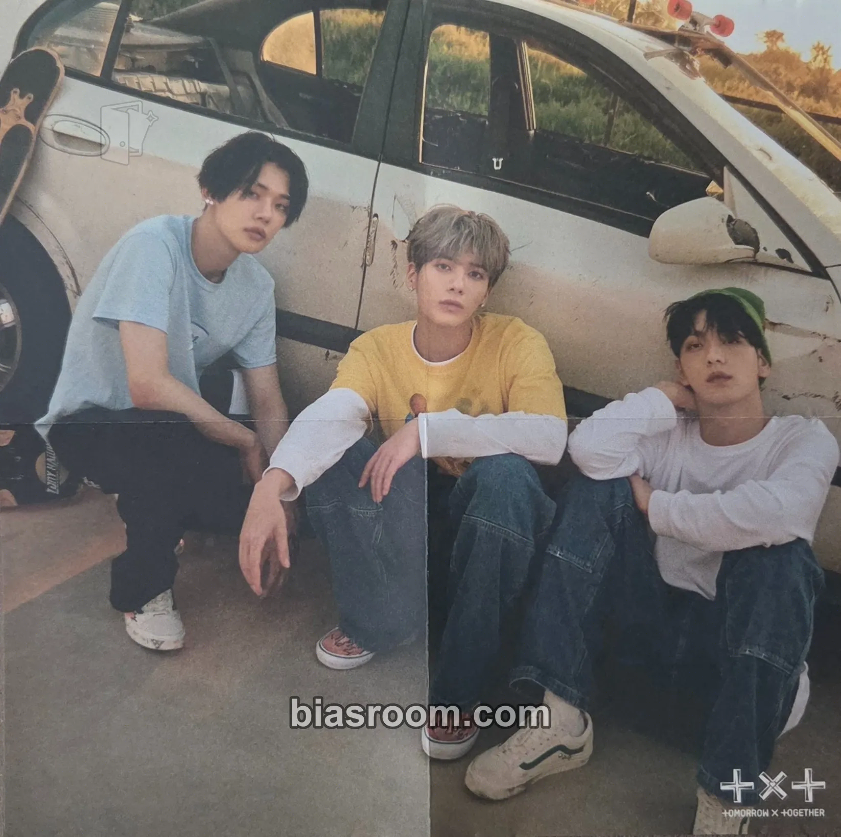 The Chaos Chapter: Fight or Escape Photocard - TOMORROW X TOGETHER - TOMORROW X TOGETHER K-pop photocard