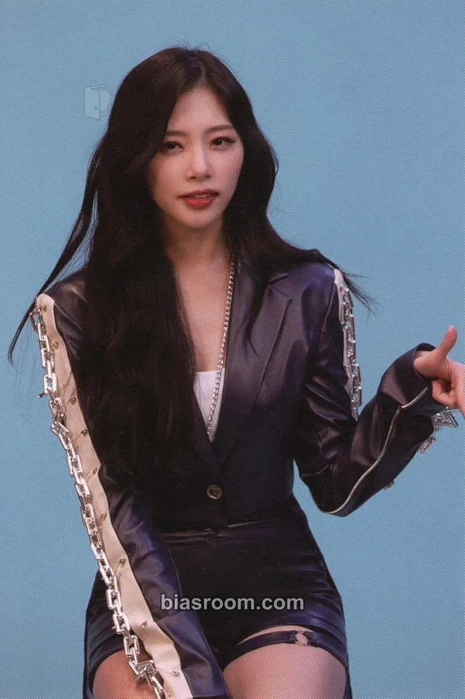JiU Kcon 2021 Photocard - Dreamcatcher - Dreamcatcher K-pop photocard