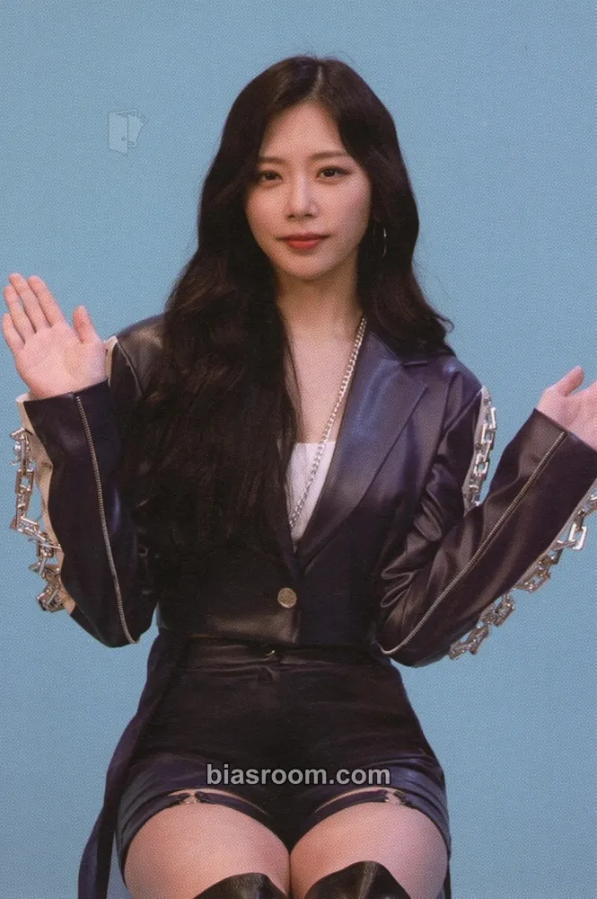 JiU Kcon 2021 Photocard - Dreamcatcher - Dreamcatcher K-pop photocard