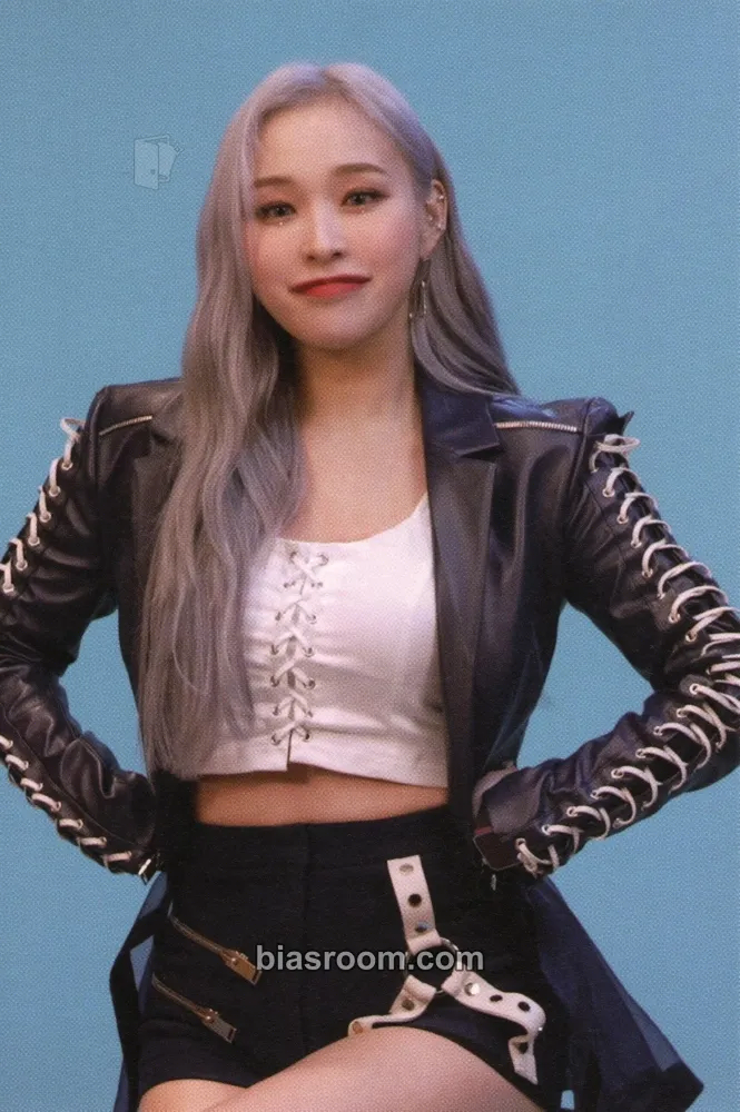 Gahyun Kcon 2021 Photocard - Dreamcatcher - Dreamcatcher K-pop photocard