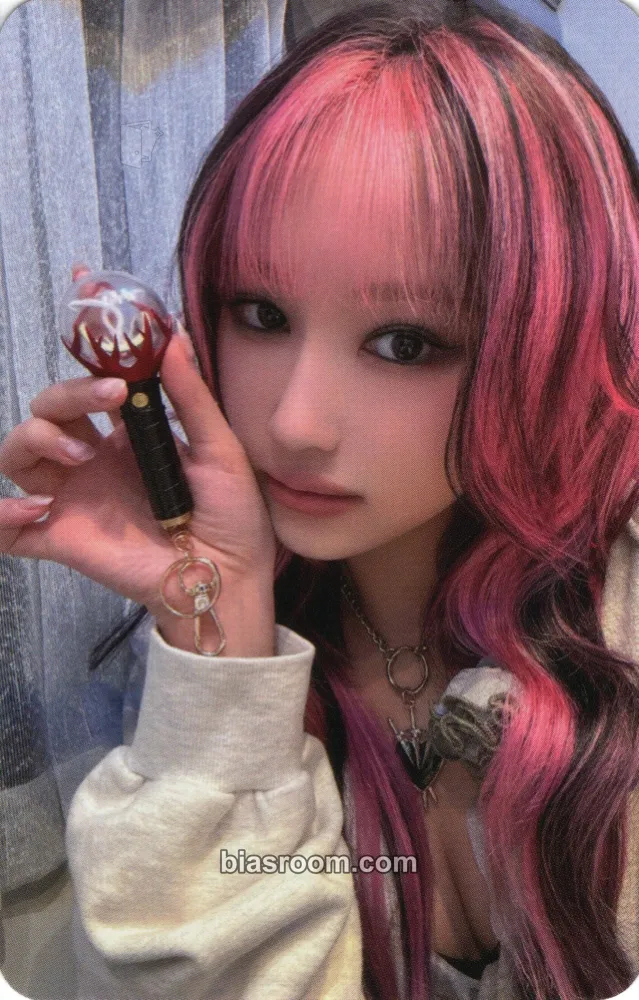 Siyeon Mini light keyring Photocard - Dreamcatcher - Dreamcatcher K-pop photocard