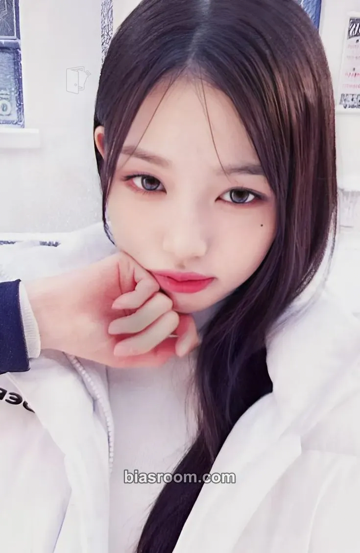 Wonyoung Wonyoung x Eider Photocard - IVE - IVE K-pop photocard