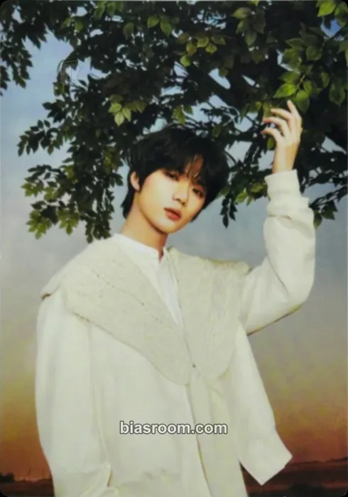 Beomgyu Act: Promise Photocard - TOMORROW X TOGETHER - TOMORROW X TOGETHER K-pop photocard