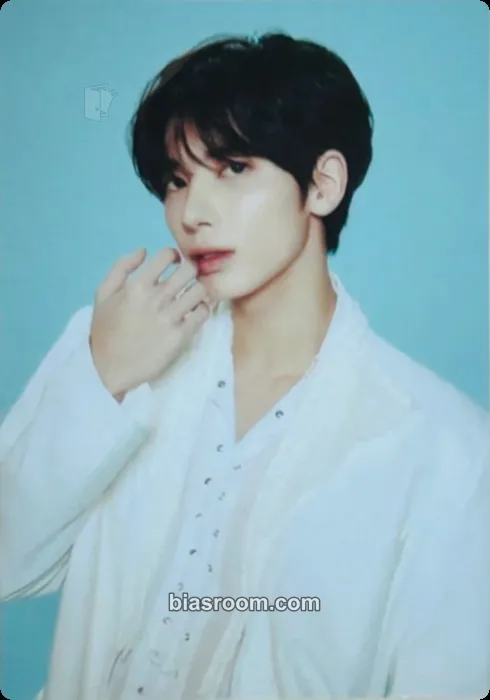 Taehyun Act: Promise Photocard - TOMORROW X TOGETHER - TOMORROW X TOGETHER K-pop photocard
