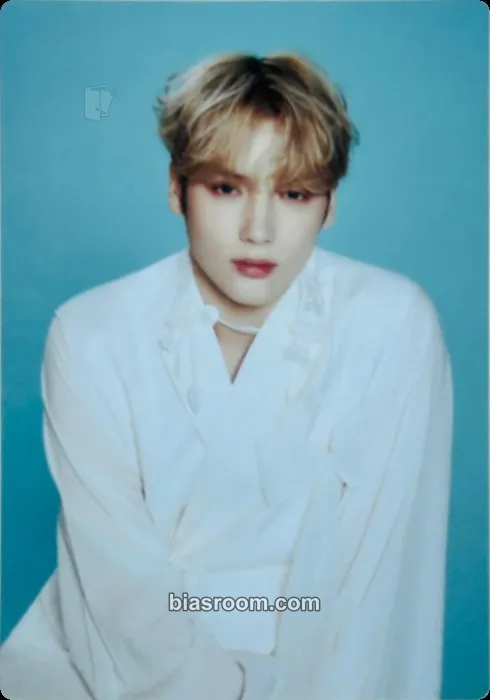 Huening Kai Act: Promise Photocard - TOMORROW X TOGETHER - TOMORROW X TOGETHER K-pop photocard