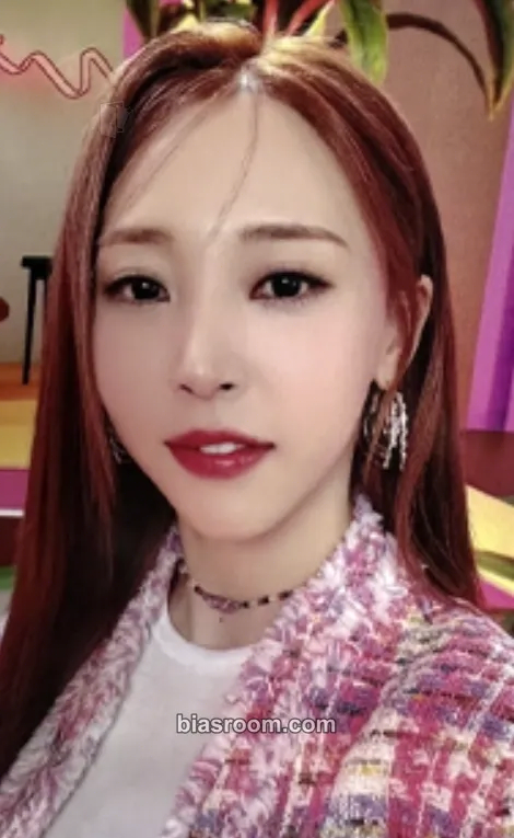 Moonbyul Starlit of Twinkle Photocard - MAMAMOO - MAMAMOO K-pop photocard