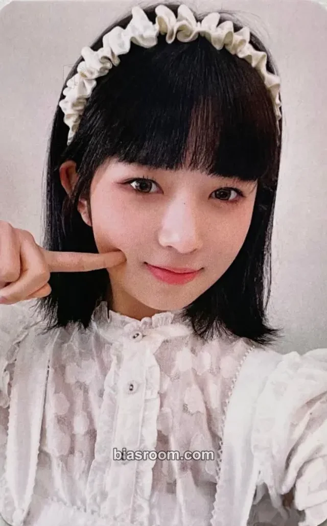 IVE - Rei - 2022 Season's Greetings: A Ray of Sunshine Other synnara pob (pre-order benefit) holographic (hologram)