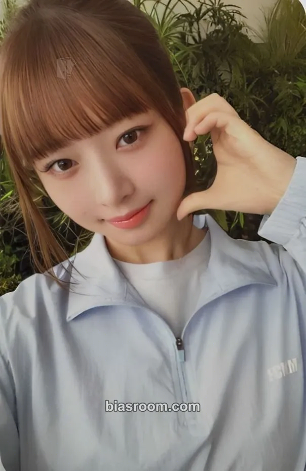 Rei Rei x FCMM Photocard - IVE - IVE K-pop photocard