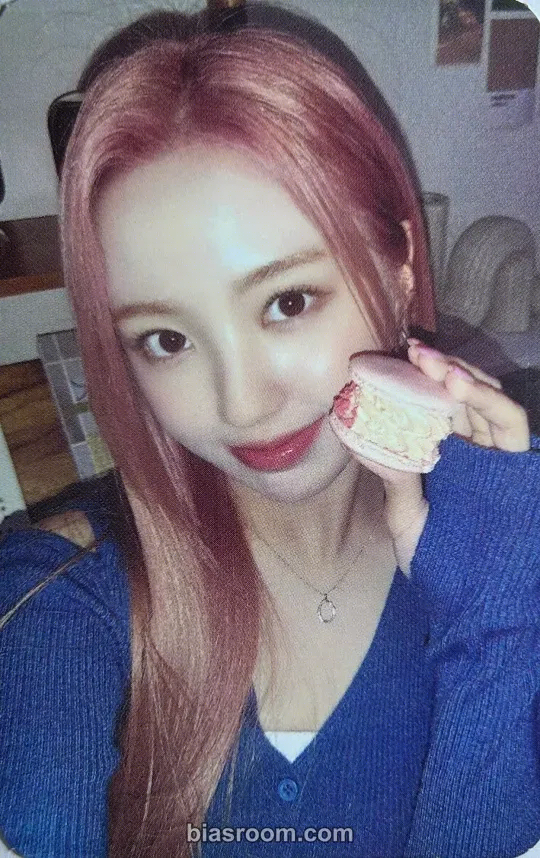 Yeseo LOVESTRUCK! Photocard - Kep1er - Kep1er K-pop photocard