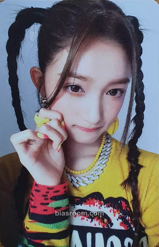 Leeseo After LIKE Photocard - IVE - IVE K-pop photocard