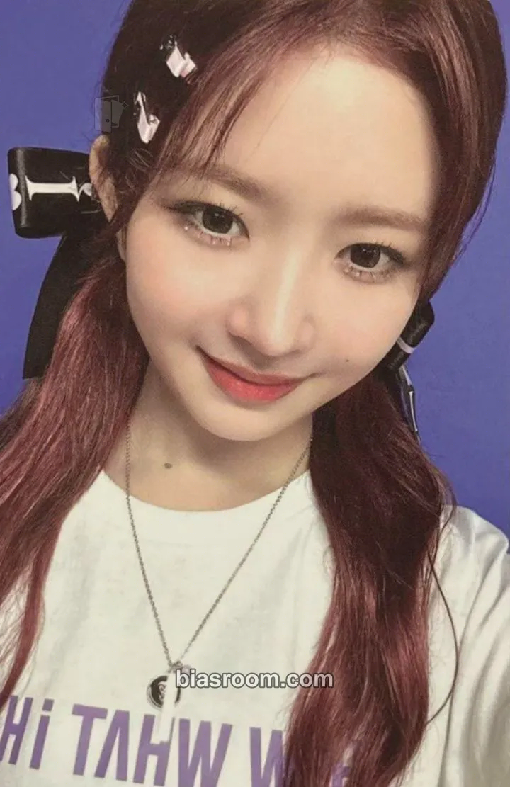 Rei The 1st World Tour "SHOW WHAT I HAVE" (DVD/KIT/Bluray) Photocard - IVE - IVE K-pop photocard