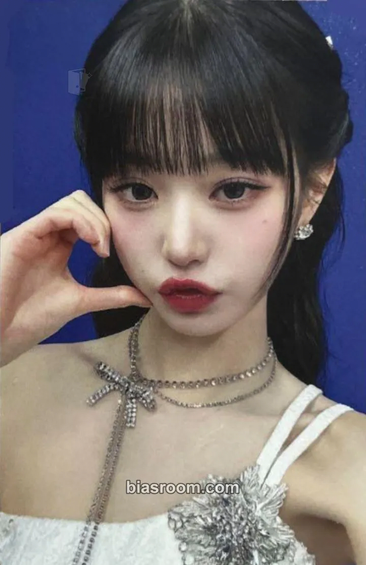 Wonyoung The 1st World Tour "SHOW WHAT I HAVE" (DVD/KIT/Bluray) Photocard - IVE - IVE K-pop photocard