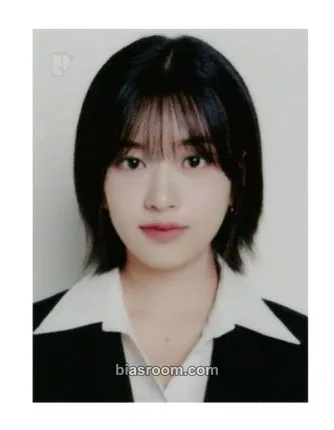 Yujin IVE The 1st World Tour : Show What I Have Photocard - IVE - IVE K-pop photocard