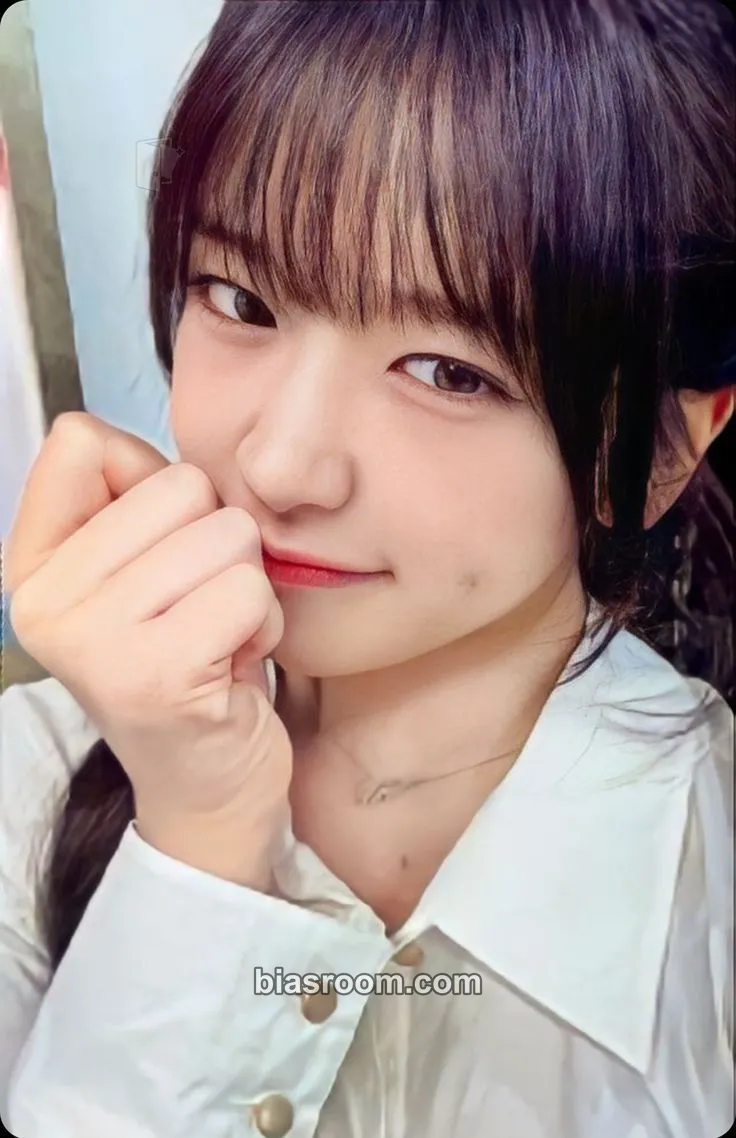 Yujin IVE The 1st World Tour : Show What I Have Photocard - IVE - IVE K-pop photocard