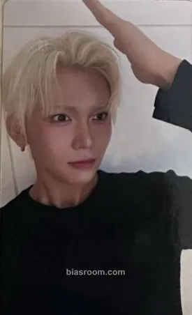 Hyun UXLXVE Photocard - XLOV - XLOV K-pop photocard