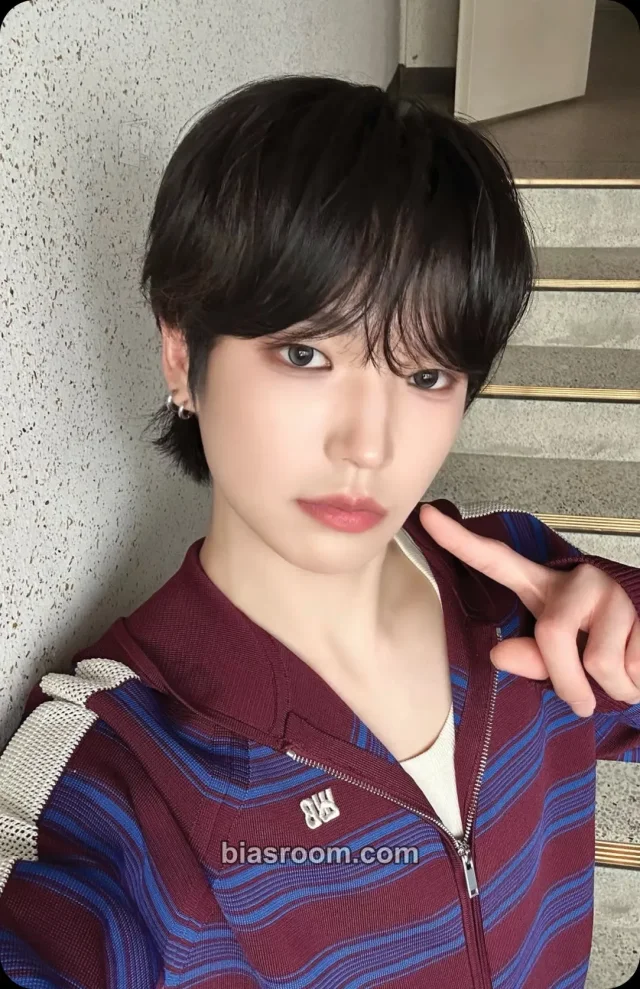 idntt - Lee JaeYoung - yesweare Album album photocard home boy version