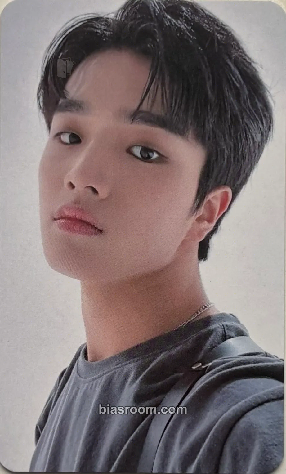 Yechan BLUE SET Chapter 1. TRACKS Photocard - TRENDZ - TRENDZ K-pop photocard