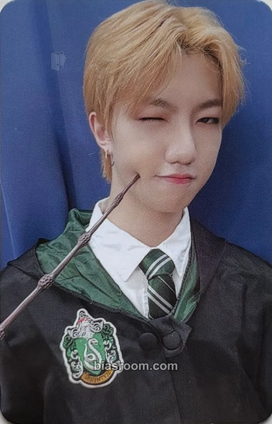 ra.L BLUE SET Chapter 1. TRACKS Photocard - TRENDZ - TRENDZ K-pop photocard