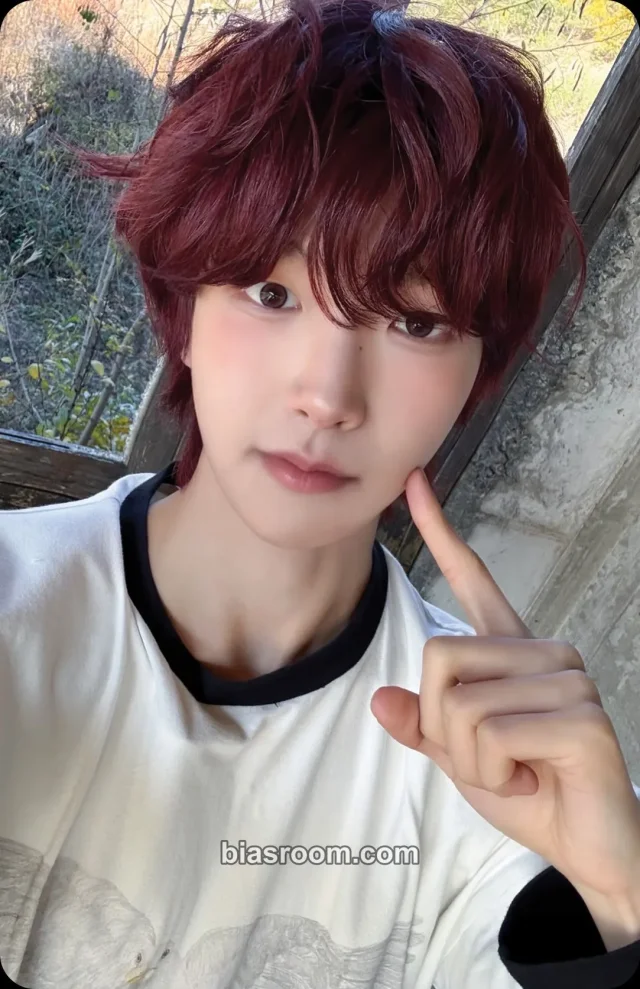 idntt - Choi GyeongBeen - yesweare Album album photocard hurt heart version limited version