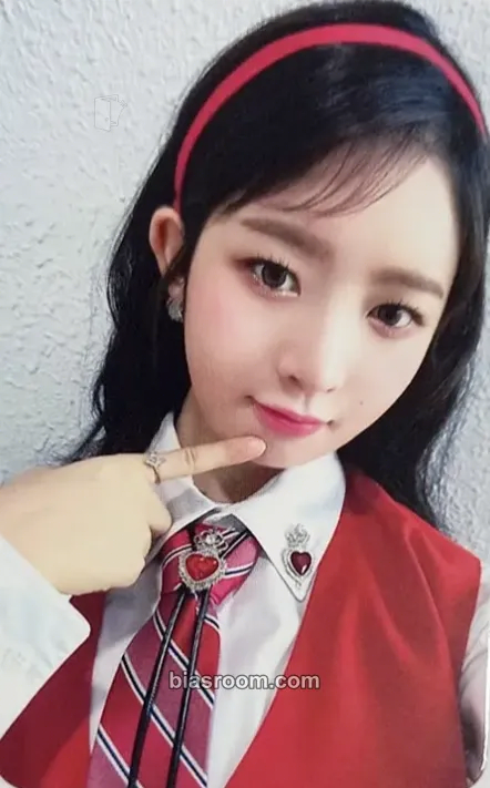 Rei LOVE DIVE Photocard - IVE - IVE K-pop photocard