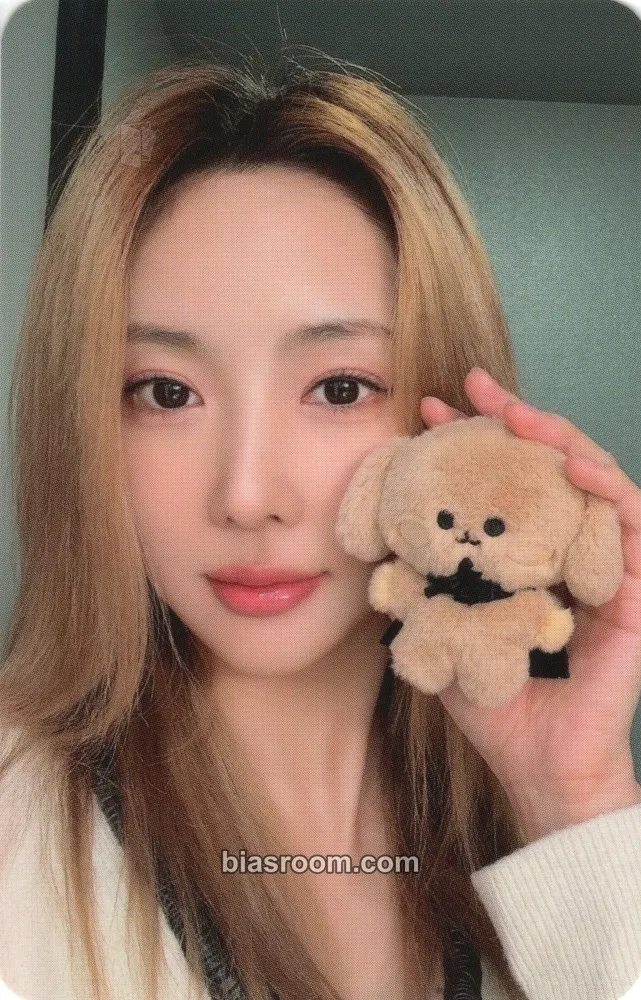 Yoohyeon MINI CATCHER Photocard - Dreamcatcher - Dreamcatcher K-pop photocard