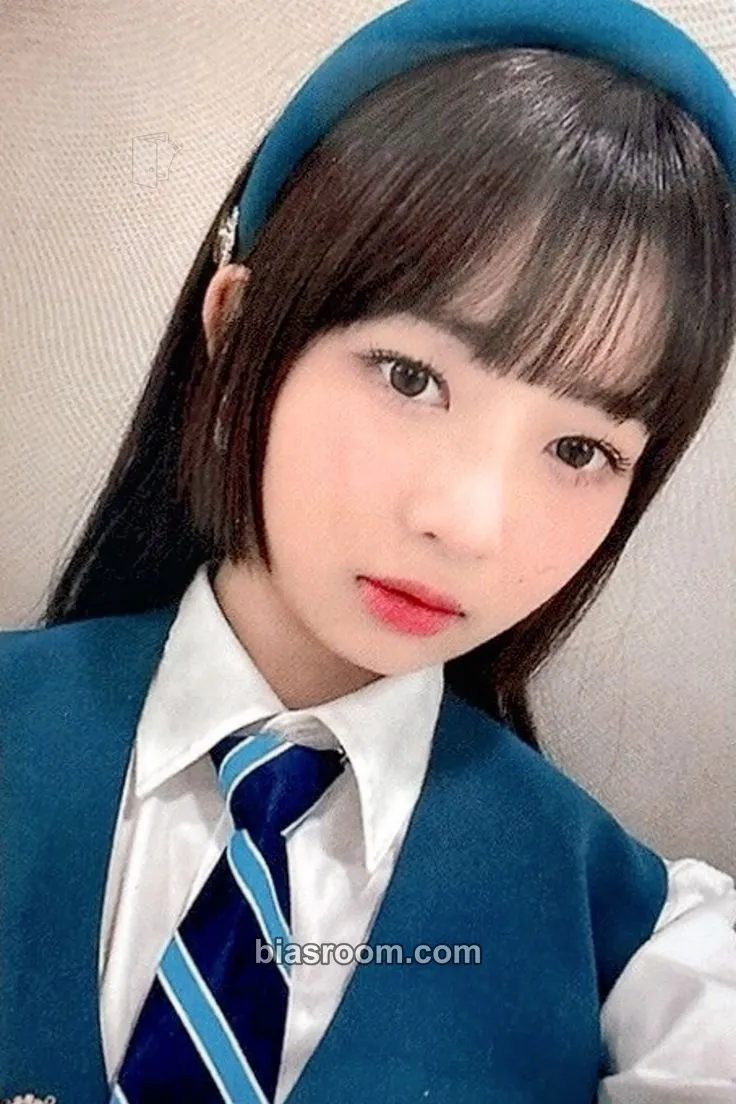 Rei LOVE DIVE Photocard - IVE - IVE K-pop photocard
