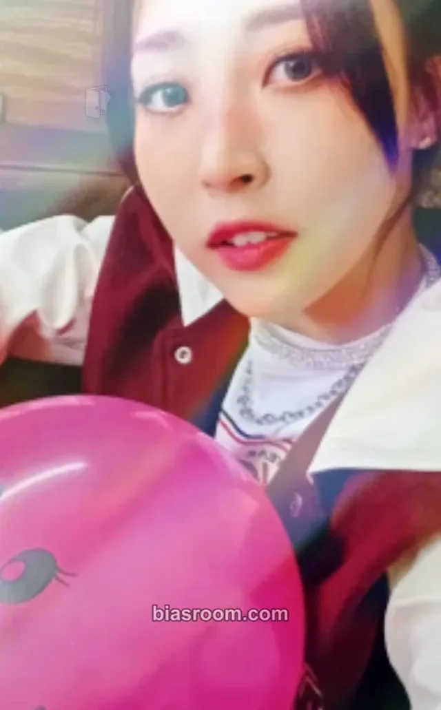 MAMAMOO - Moonbyul - 6equence Album makestar pob (pre-order benefit) holographic (hologram)