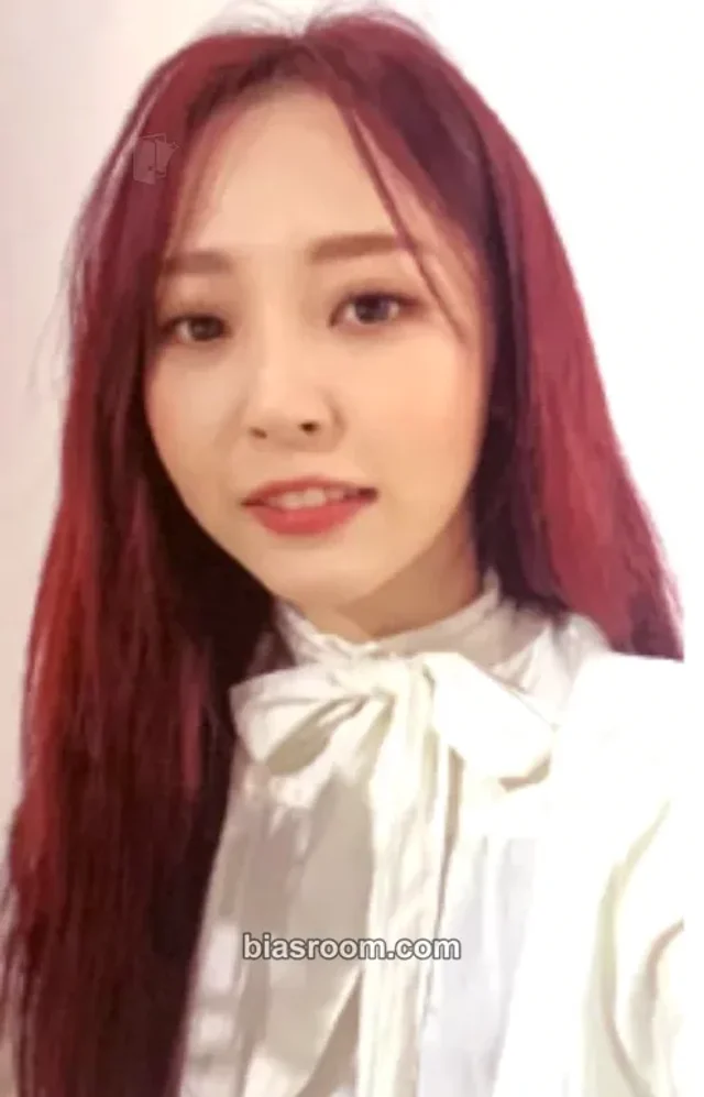 MAMAMOO - Moonbyul - 6equence Album makestar pob (pre-order benefit) holographic (hologram)
