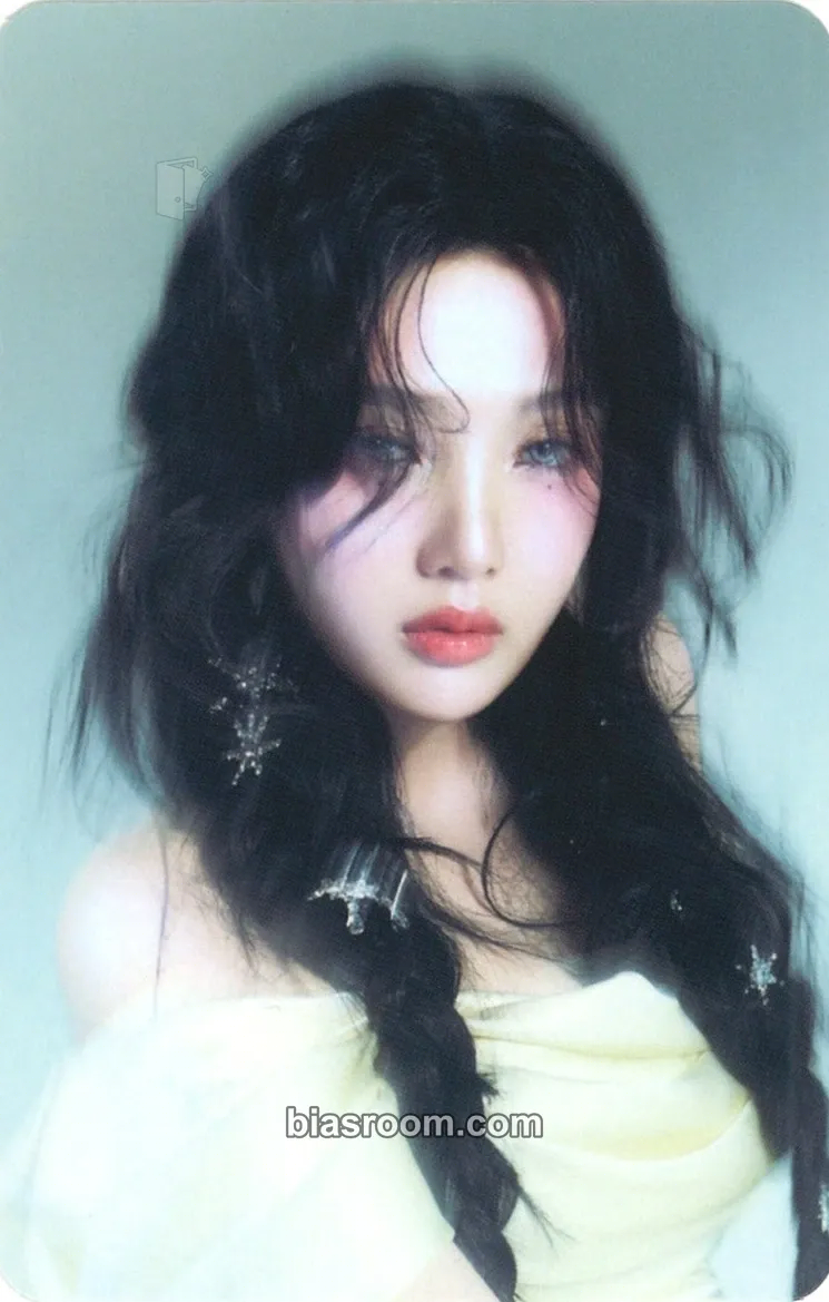 Joy Cosmic Photocard - Red Velvet - Red Velvet K-pop photocard