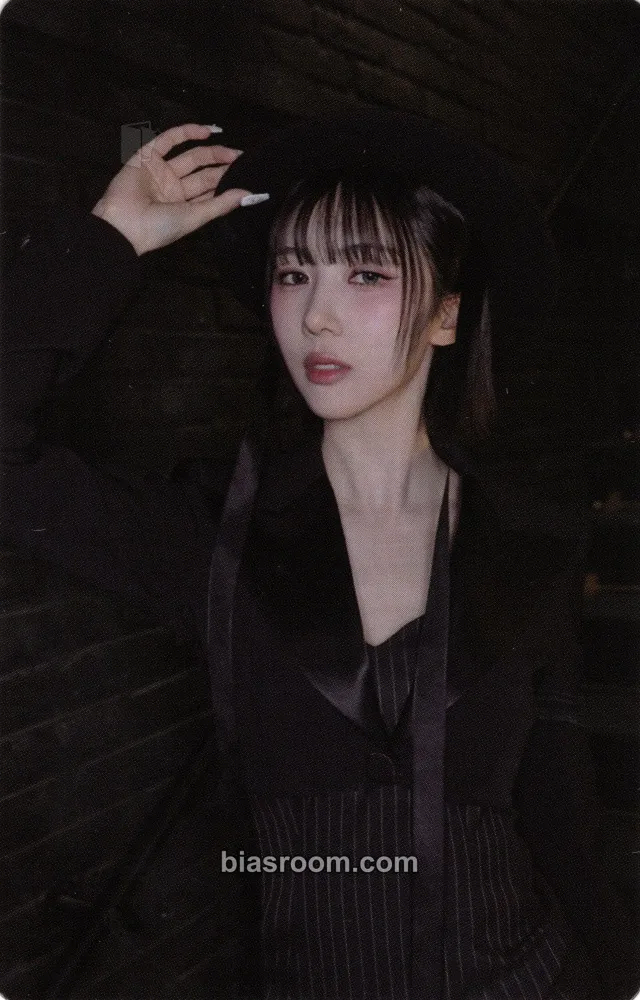 Yoohyeon Playlist #You are you Photocard - Dreamcatcher - Dreamcatcher K-pop photocard