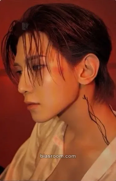 Yeosang GOLDEN HOUR : Part.3 'In Your Fantasy Edition' Photocard - ATEEZ - ATEEZ K-pop photocard