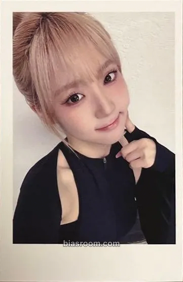 Seoyeon Beyond Beauty Photocard - tripleS - tripleS K-pop photocard