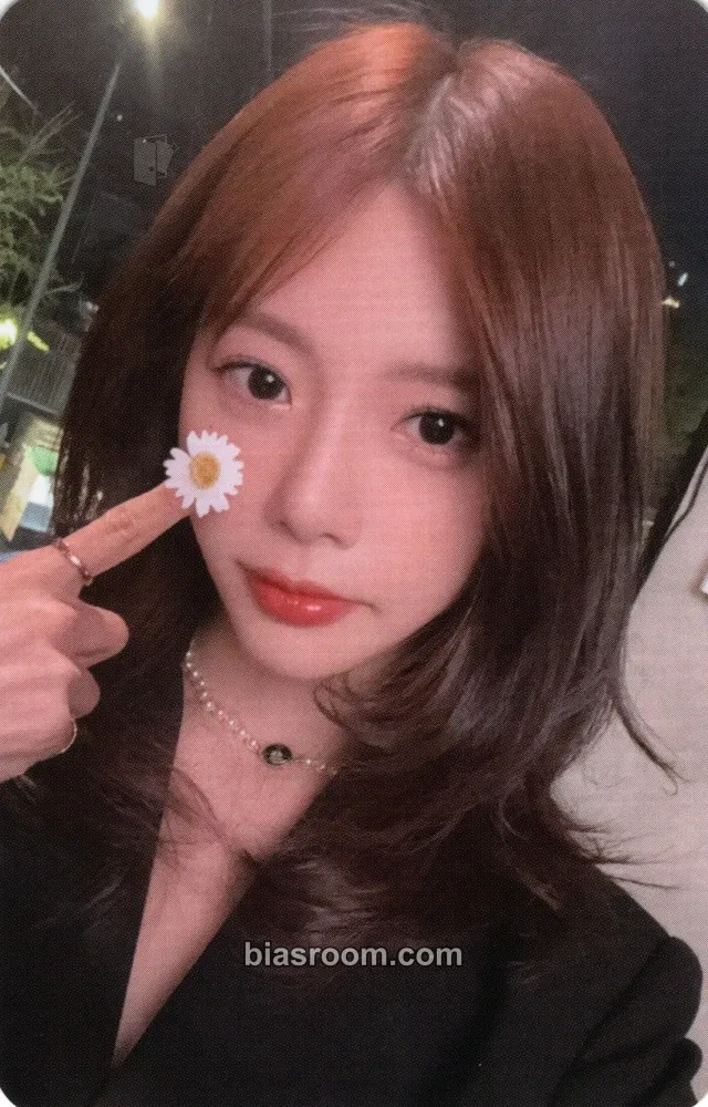 JiU Playlist #You are you Photocard - Dreamcatcher - Dreamcatcher K-pop photocard