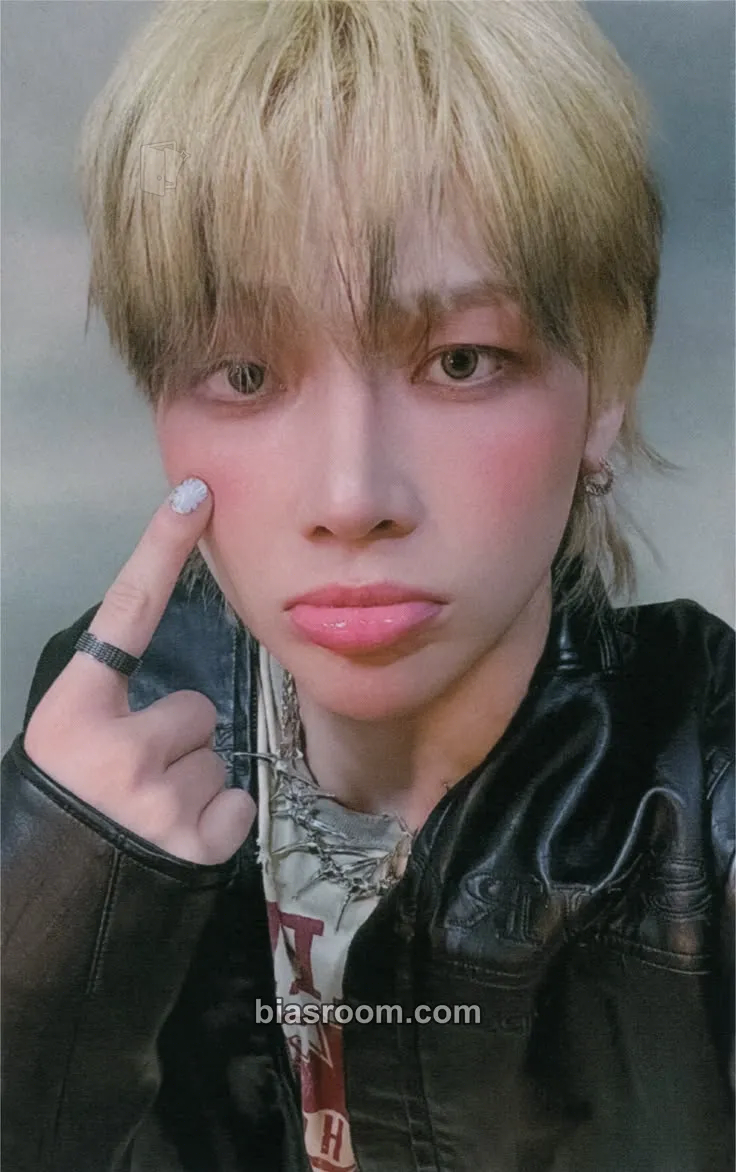 Nicholas Back to Life Photocard - &TEAM - &TEAM K-pop photocard