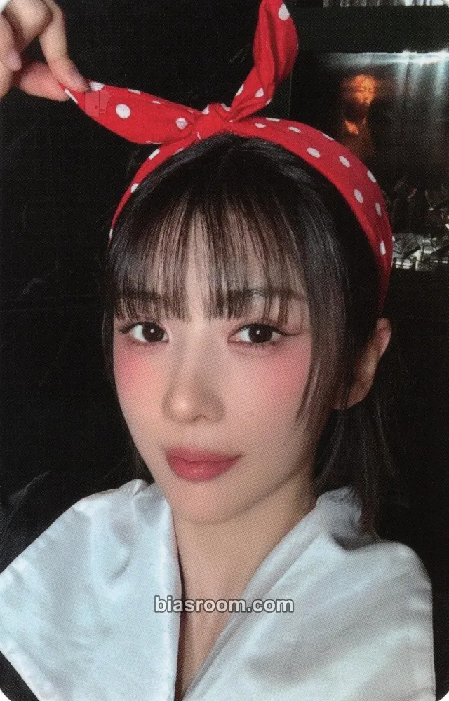 Yoohyeon Playlist #You are you Photocard - Dreamcatcher - Dreamcatcher K-pop photocard