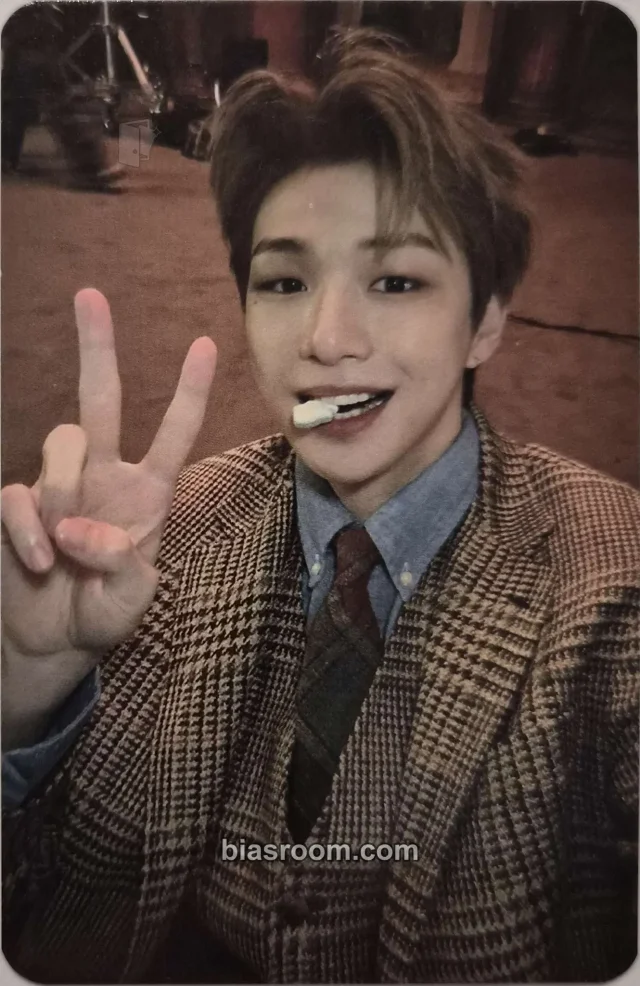 KANGDANIEL - Daniel - Glow to Haze Album fansign knpops A version