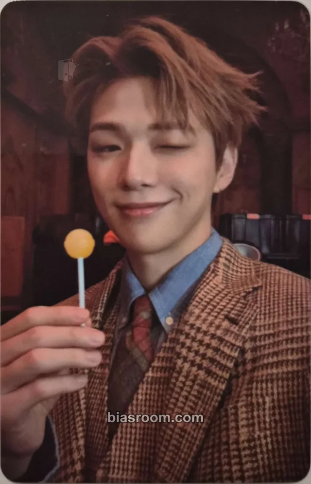 KANGDANIEL - Daniel - Glow to Haze Album fansign B version music & drama