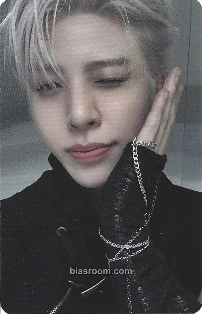 So Junghwan LOVE PULSE Photocard - TREASURE - TREASURE K-pop photocard