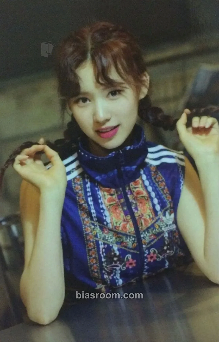 Elly WEME Photocard - Weki Meki - Weki Meki K-pop photocard
