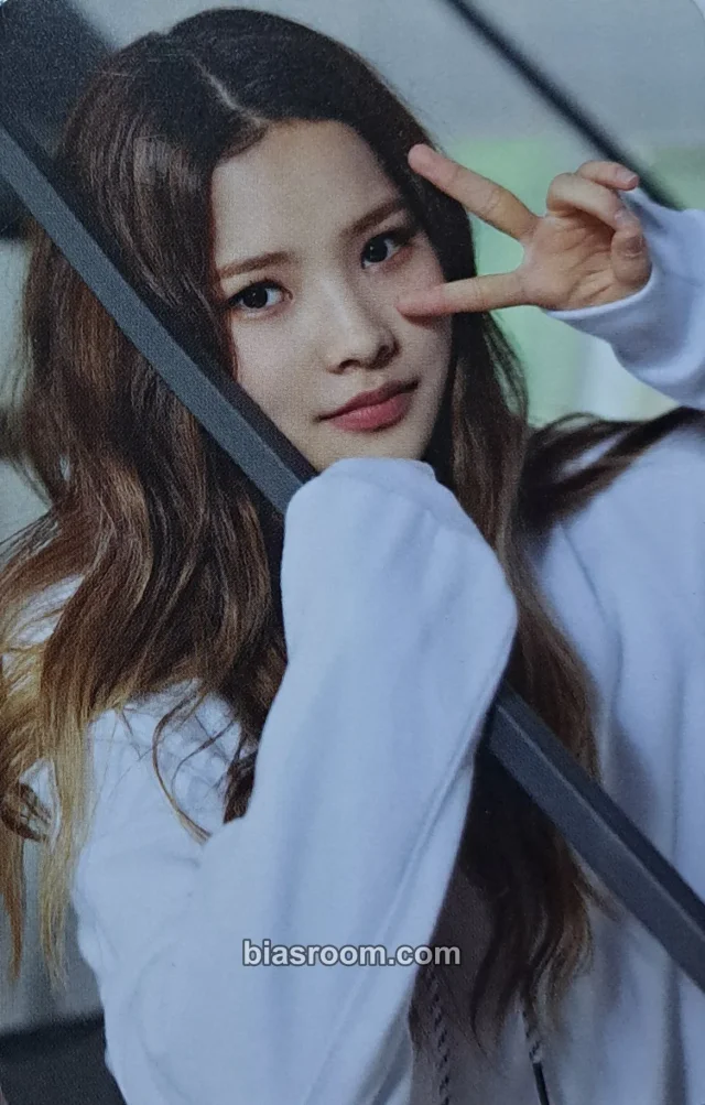 Weki Meki - Rina - WEME Album album photocard